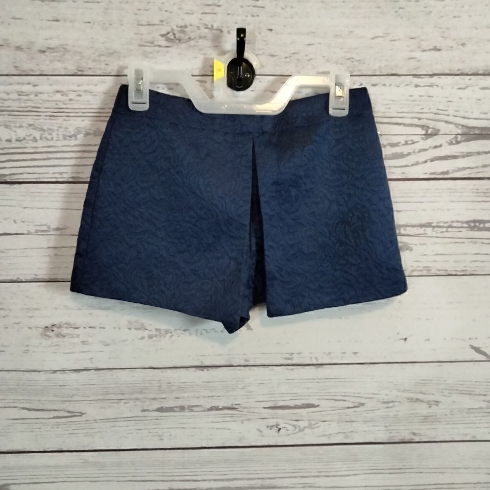 New Without tags."Forever 21" woman's skorts